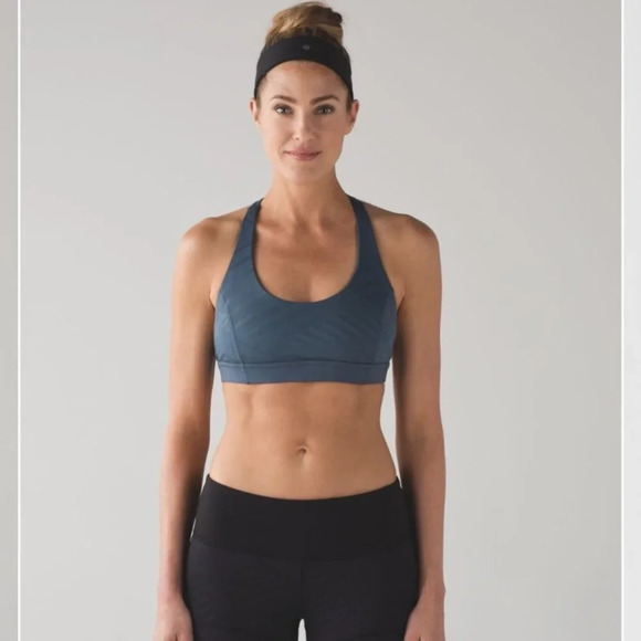 Lululemon Hot Like Agni Bra Astro Blue size 8 - Picture 5 of 10